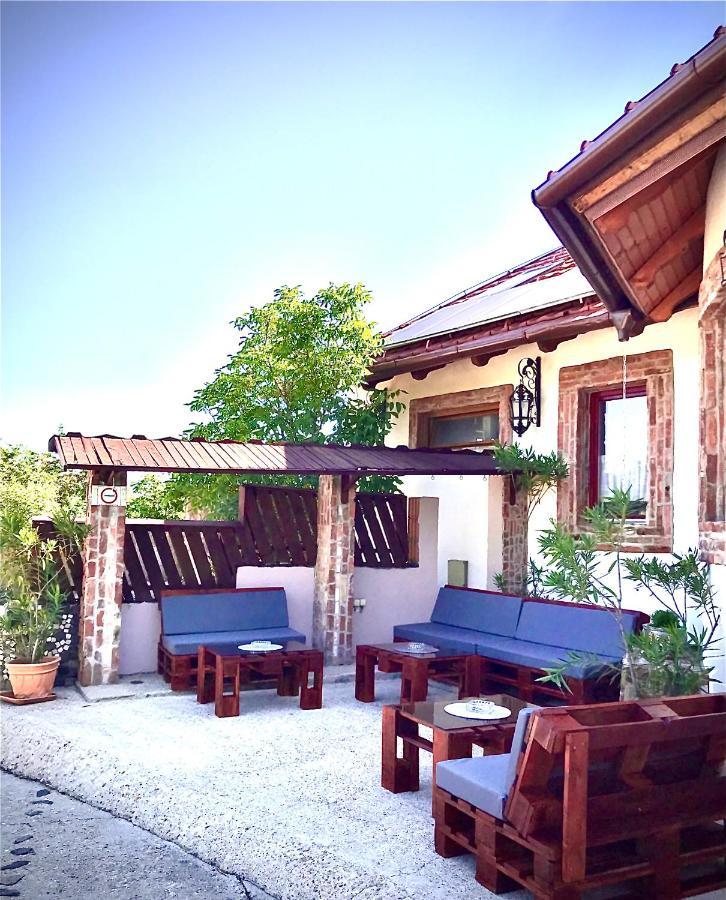 Nyilas Fogado Hotel Nyíregyháza Buitenkant foto