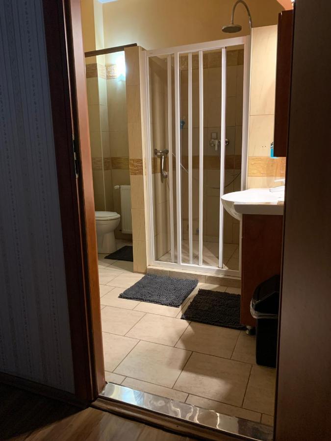 Nyilas Fogado Hotel Nyíregyháza Buitenkant foto