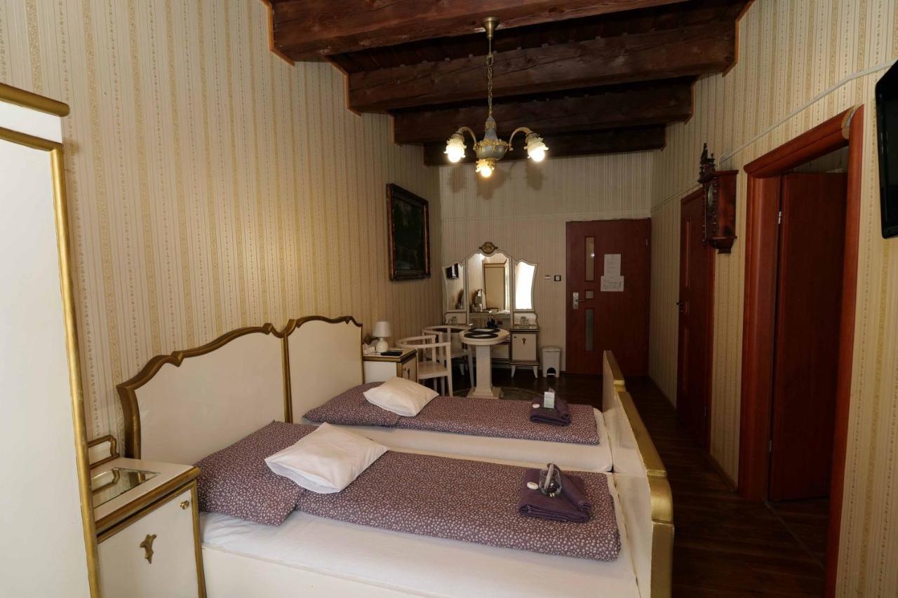 Nyilas Fogado Hotel Nyíregyháza Buitenkant foto