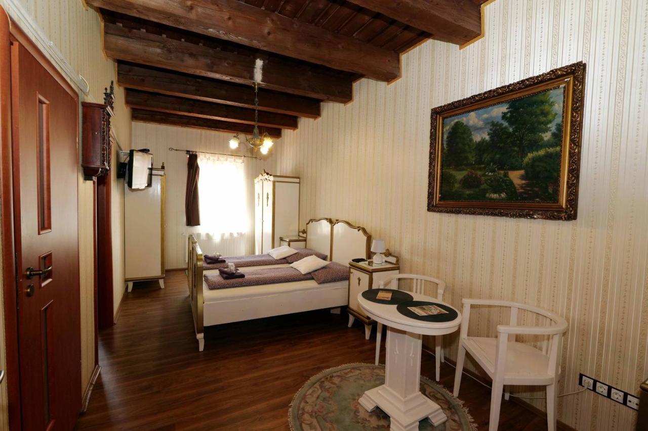 Nyilas Fogado Hotel Nyíregyháza Buitenkant foto