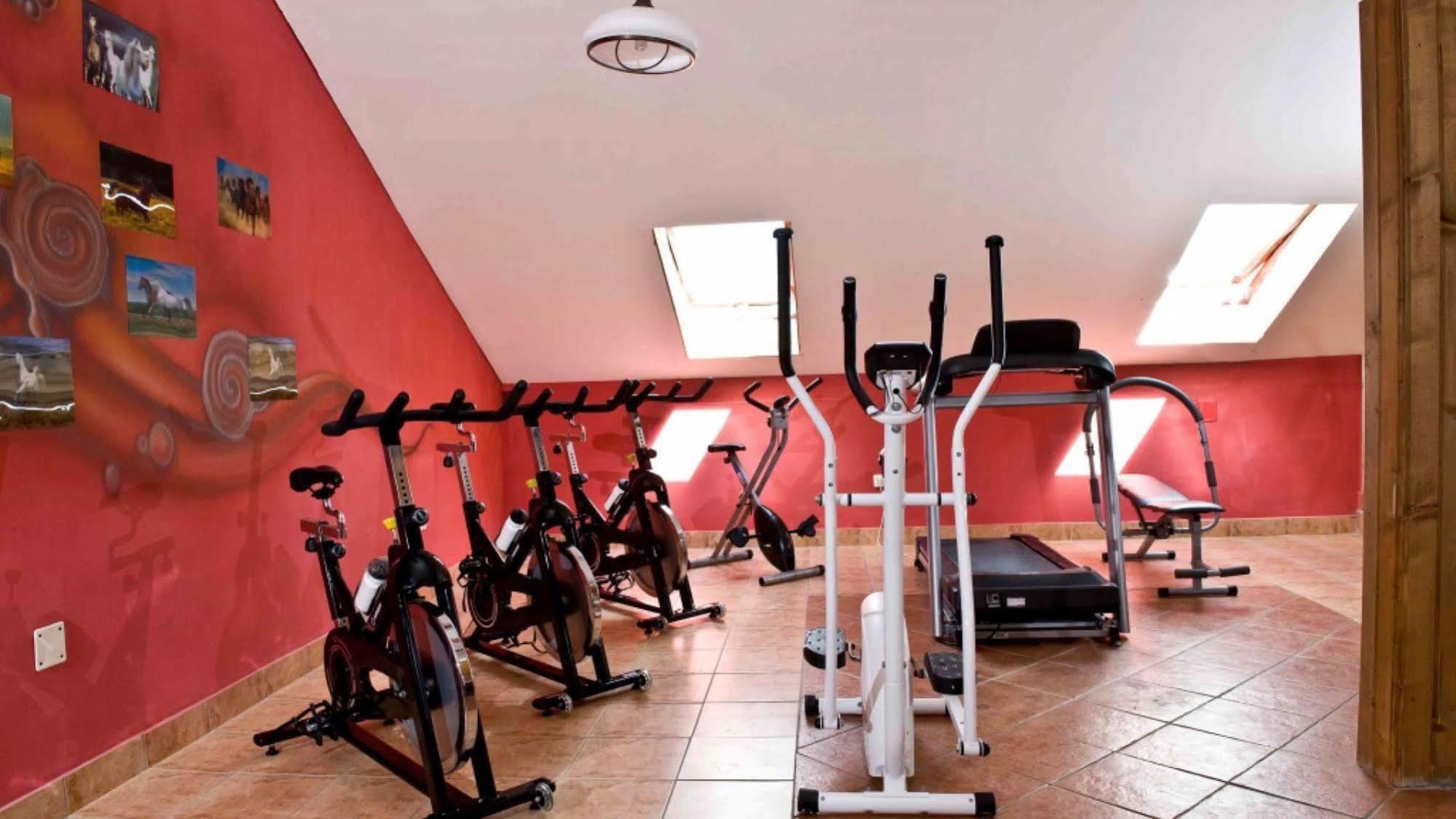 Nyilas Fogado Hotel Nyíregyháza Buitenkant foto